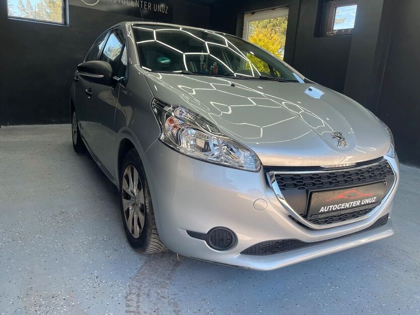 Peugeot 208 89.000 km 4.899 € Pattensen 30982