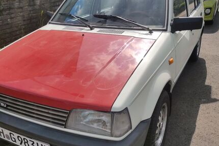Daihatsu Charade 114.000 km 1.400 &euro; Laatzen 30880
