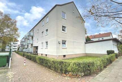 Lage, Lage, Lage: 3,5-Zimmer-Eigentumswohnung im 1. OG in Hannover-Döhren mit Gestaltungspotenzial 3 zimmer