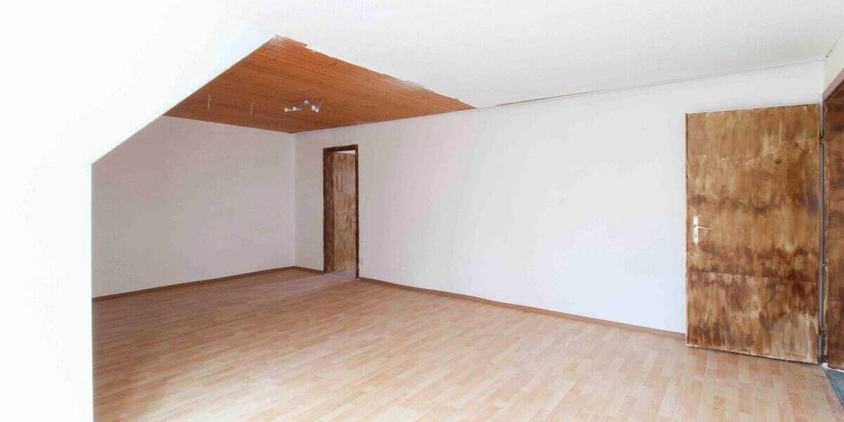 Etagenwohnung Barsinghausen - 5 Zimmer, 115 m&sup2;, 225.000&euro; | Angebot:26713812