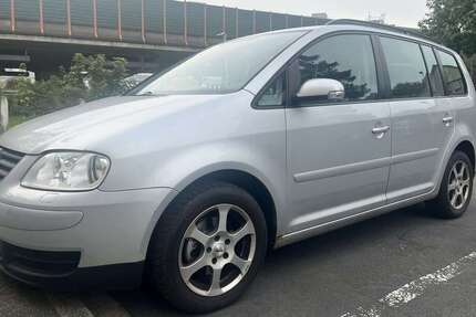 VW Touran 259.000 km 2.650 &euro; Hannover, Landeshauptstadt 30161