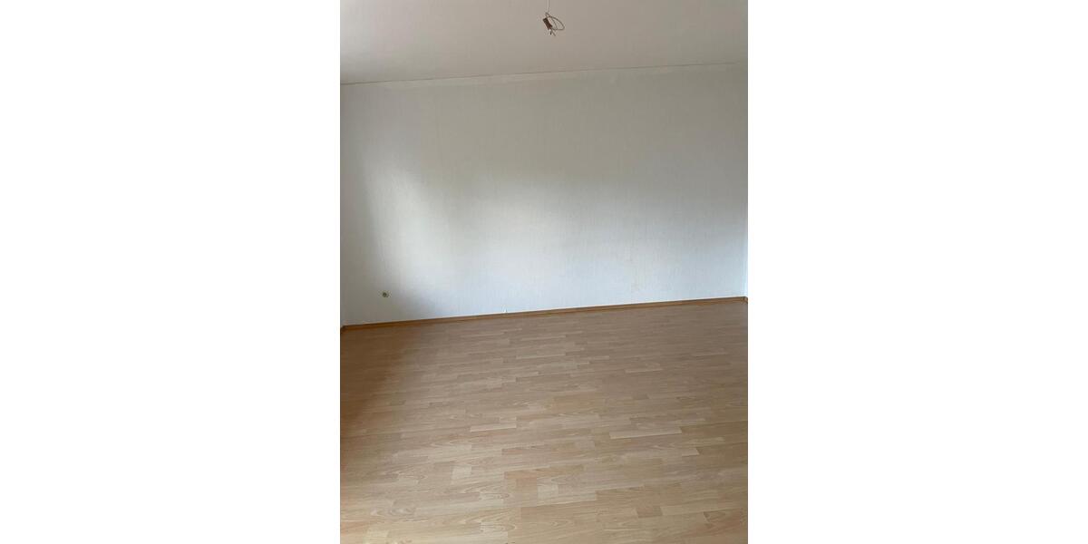 Etagenwohnung Bad Nenndorf - 3 Zimmer, 72 m&sup2;, 612&euro; | Angebot:25962463