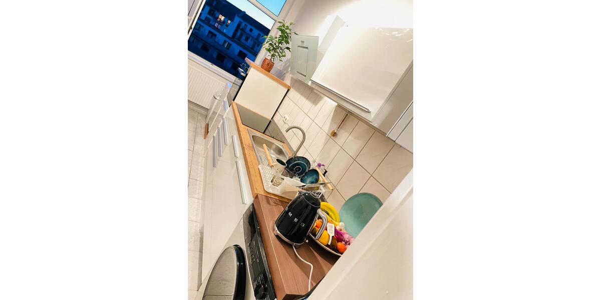 Etagenwohnung Hannover Vahrenwald-List - 1 Zimmer, 12 m&sup2;, 385&euro; | Angebot:26025238