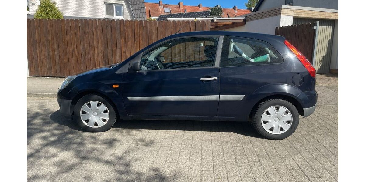 Ford Fiesta 68.287 km 2.600 &euro; Hannover 30519