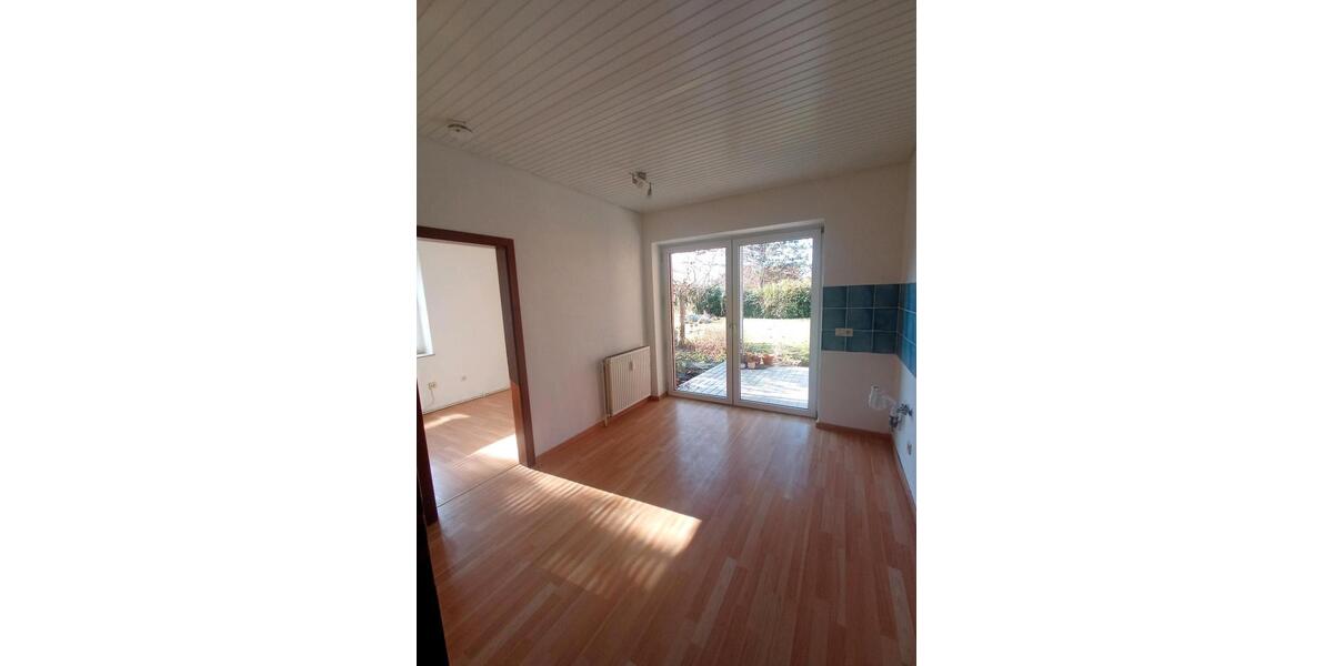 Erdgeschoßwohnung Hannover Herrenhausen-Stöcken - 3 Zimmer, 76 m&sup2;, 670&euro; | Angebot:25258133