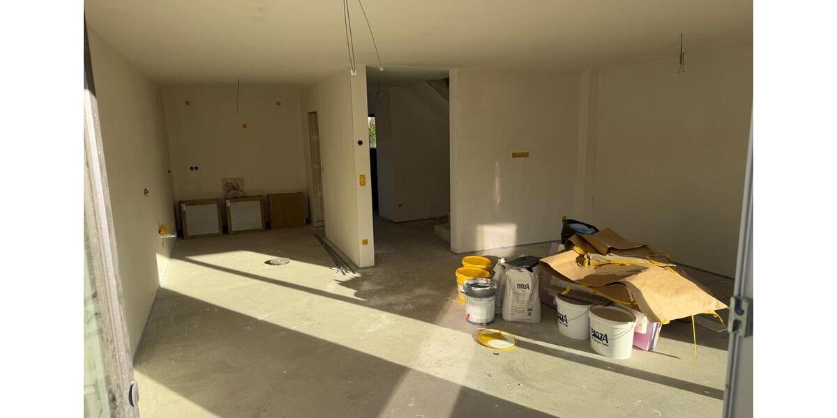 Reihenhaus Burgdorf - 5 Zimmer, 150 m&sup2;, 1.950&euro; | Angebot:27606999