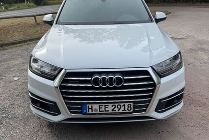Audi Q7 187.800 km 28.000 &euro; Berenbostel 30827