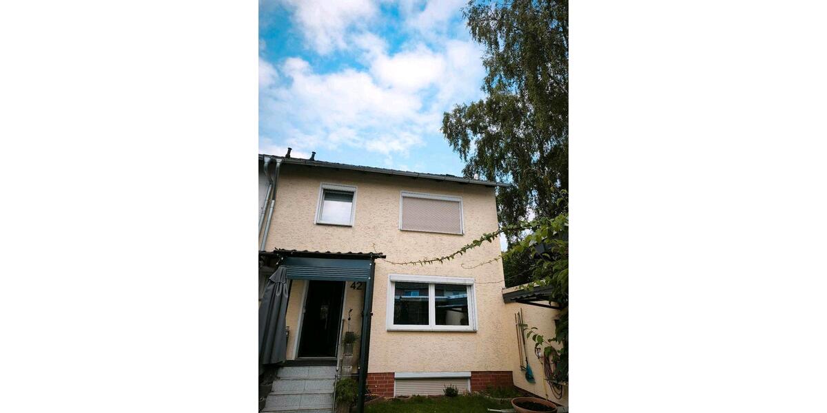 Reihenhaus Burgwedel - 4 Zimmer, 103 m&sup2;, 500.000&euro; | Angebot:27134768