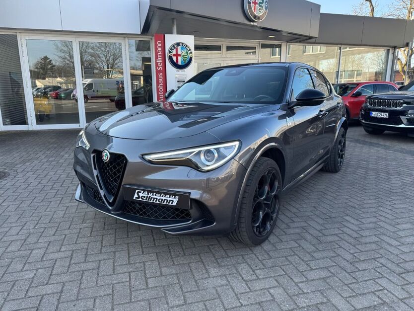 Alfa Romeo Stelvio 12.951 km 59.900 € Harsum 31177