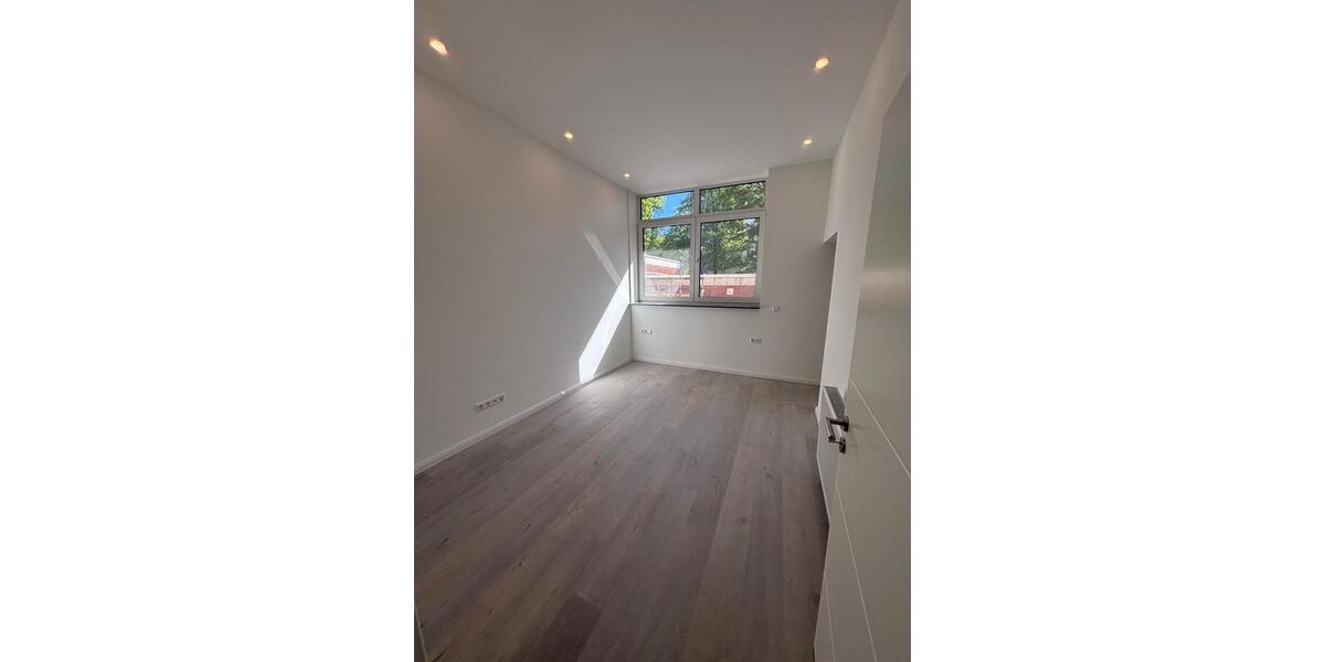 Terrassenwohnung Hannover Bothfeld-Vahrenheide - 2 Zimmer, 60 m&sup2;, 1.247&euro; | Angebot:26414950