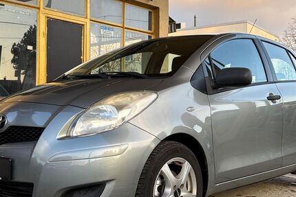 Toyota Yaris 85.000 km 5.800 € Hannover 30629