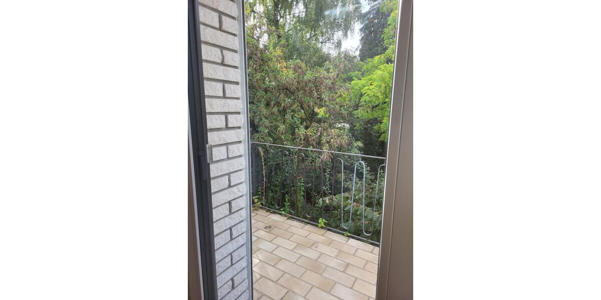 Dachgeschoßwohnung Langenhagen Engelbostel - 4 Zimmer, 88 m&sup2;, 800&euro; | Angebot:26618650