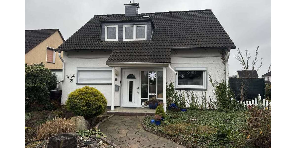 Einfamilienhaus Langenhagen - 7 Zimmer, 175 m&sup2;, 599.000&euro; | Angebot:23738425