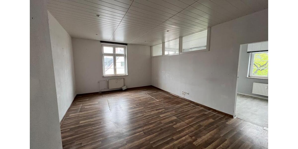 Gemütliche Bürofläche im Denkmal zimmer