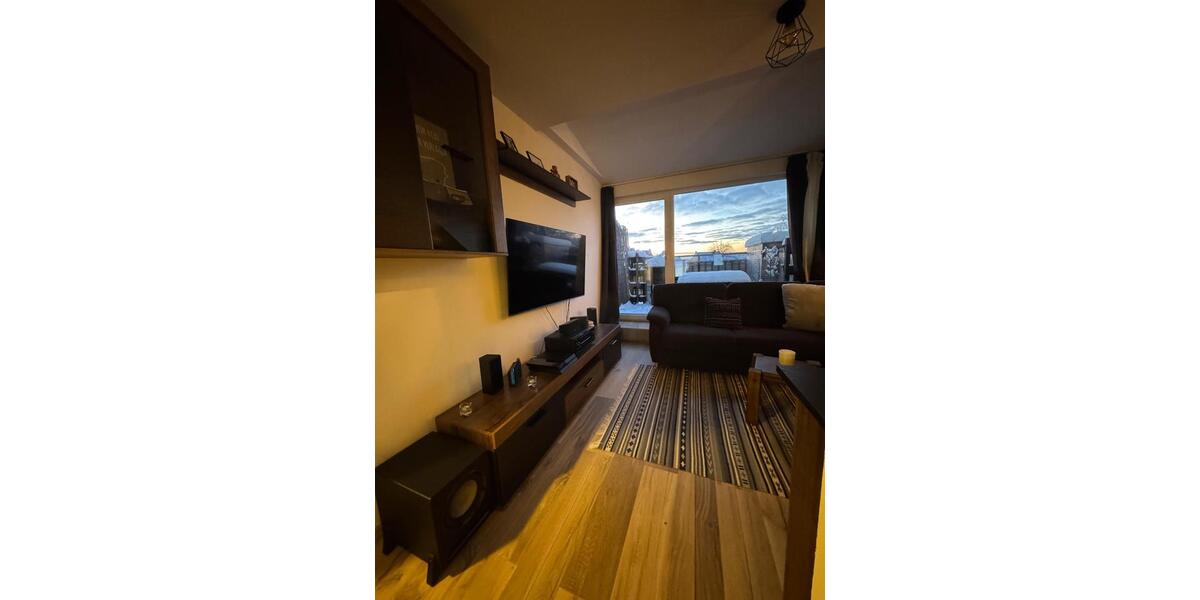 Möblierte Mietwohnung (4. Obergeschoss ohne Fahrstuhl) 2 zimmer