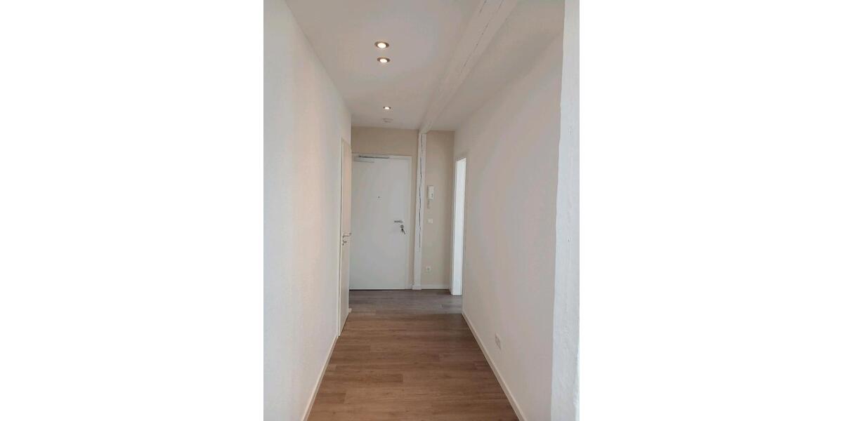 Maisonettenwohnung Hannover Nord - 3 Zimmer, 118 m&sup2;, 1.495&euro; | Angebot:27543687