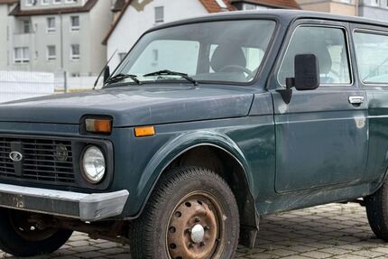 Lada Niva 73.833 km 2.400 € Hildesheim 31137