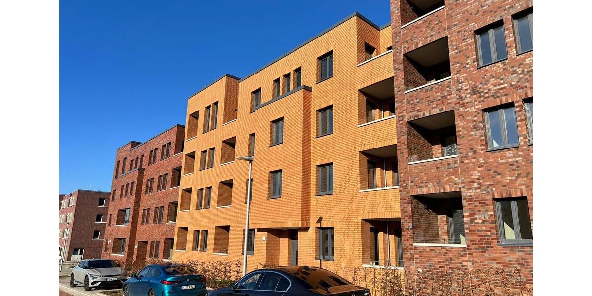 Moderne Dachgeschosswohnung in Hannover mit Balkon und Stadtblick 2 zimmer