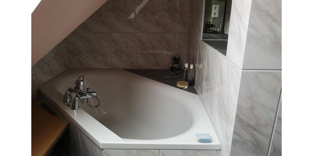 Individuelle Dachgeschosswohnung Nähe Stephansplatz, Südstadt 4 zimmer