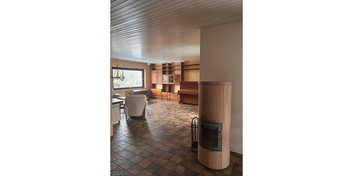 Einfamilienhaus Wennigsen (Deister) - 3.5 Zimmer, 135 m&sup2;, 1.400&euro; | Angebot:25302613