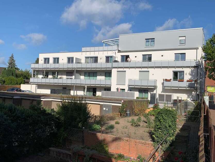 Wohnung zum Mieten in Laatzen 1.065 € 90 m²