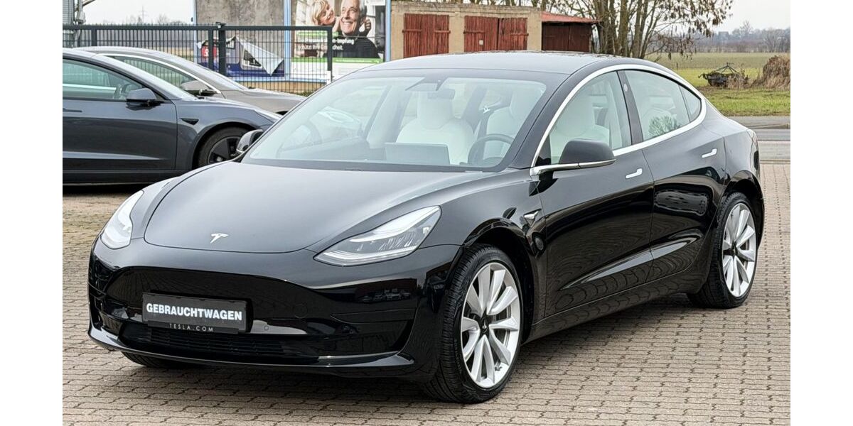 Tesla Model 3 70.000 km 20.900 &euro; Barsinghausen (bei Hannover) 30890