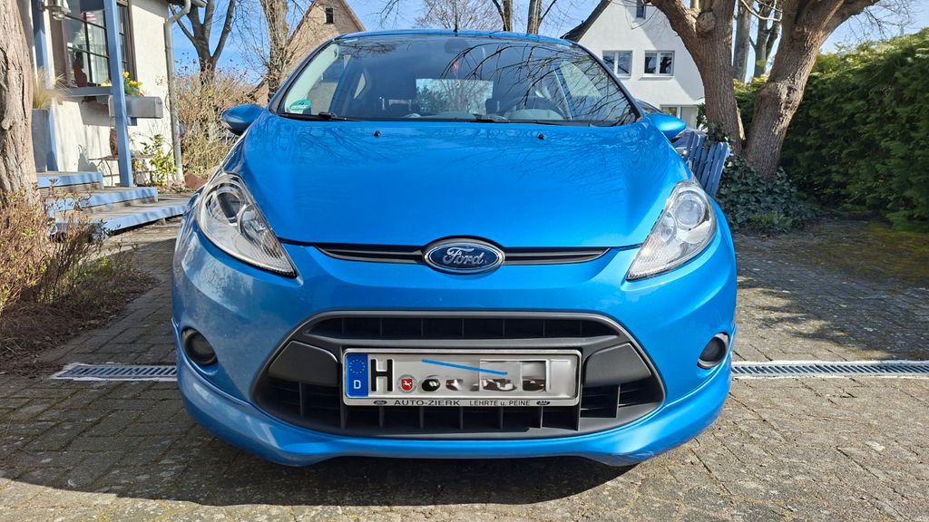 Ford Fiesta 107.629 km 3.800 &euro; Burgdorf 31303