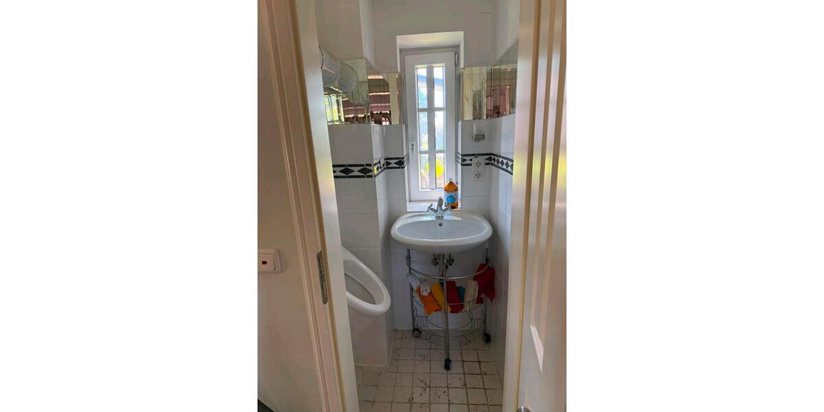 Reihenhaus Burgwedel - 5 Zimmer, 100 m&sup2;, 1.100&euro; | Angebot:27610329