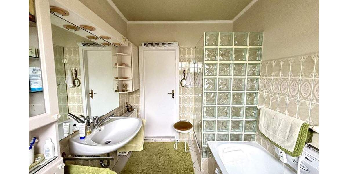 Bungalow Laatzen Grasdorf - 4 Zimmer, 120 m&sup2;, 408.000&euro; | Angebot:25203175