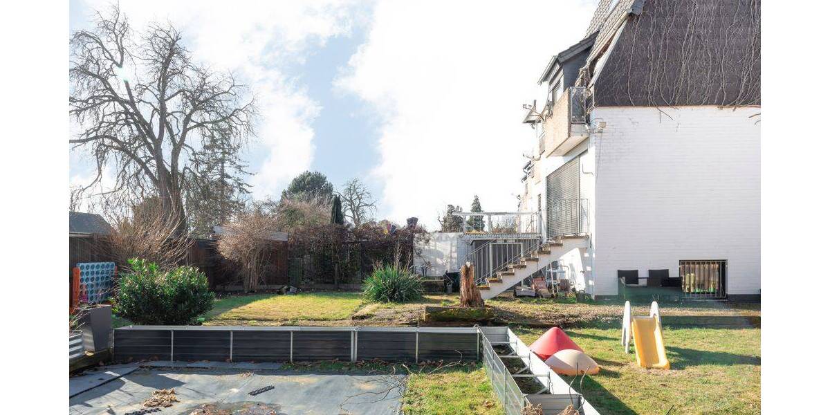 Reihenendhaus Lehrte - 7 Zimmer, 146 m&sup2;, 299.900&euro; | Angebot:26886370