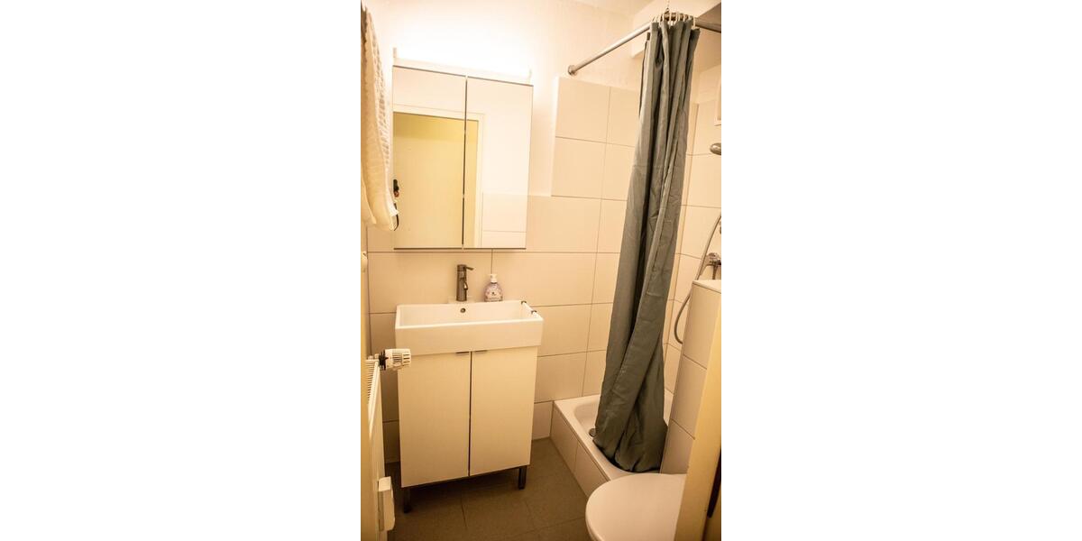 Etagenwohnung Laatzen - 1 Zimmer, 26 m&sup2;, 565&euro; | Angebot:26205664