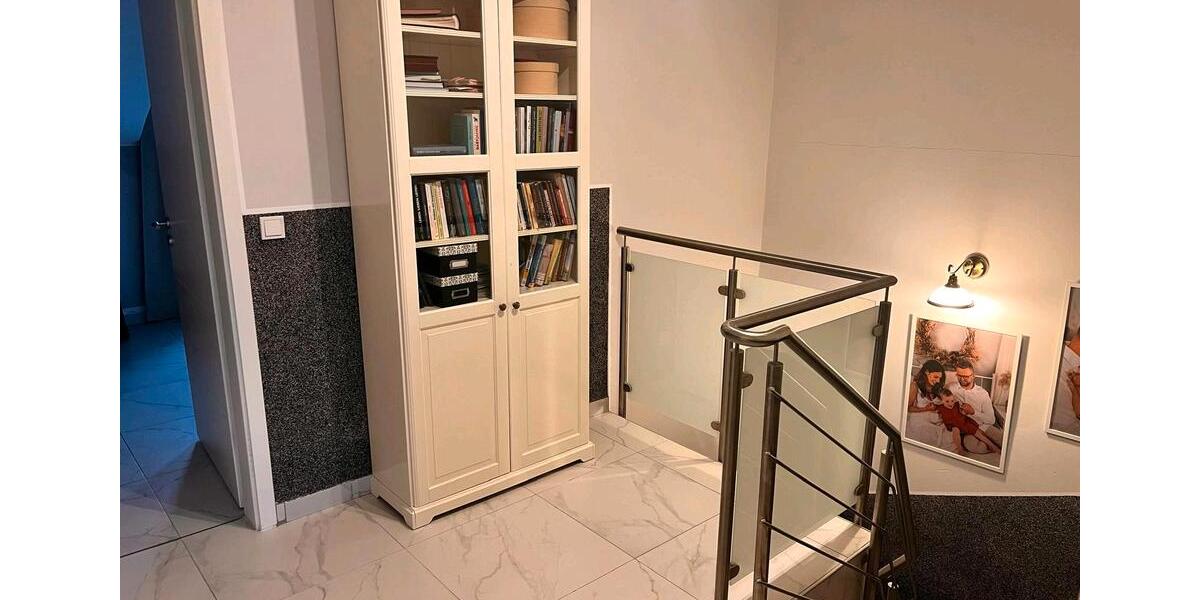 Reihenhaus Lehrte - 6 Zimmer, 200 m&sup2;, 1.500&euro; | Angebot:26061757