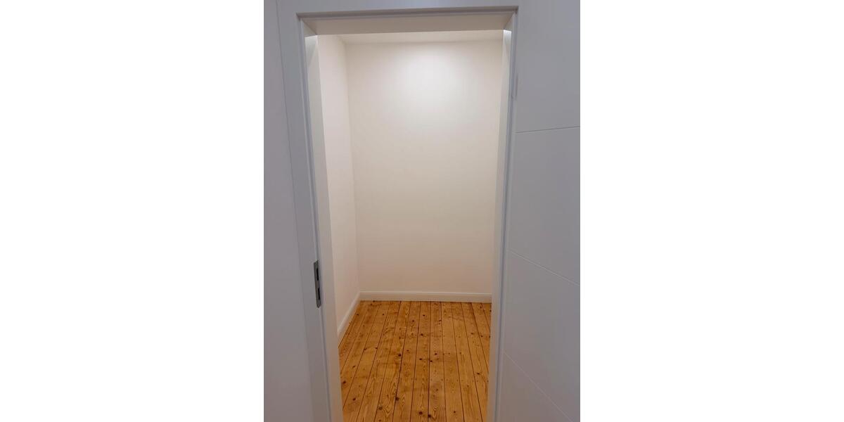 Etagenwohnung Hannover Nord - 4 Zimmer, 95 m&sup2;, 1.600&euro; | Angebot:27570616