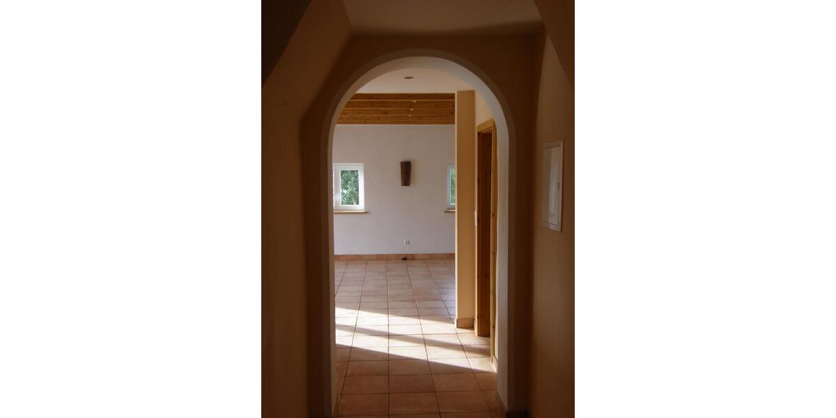 Dachgeschoßwohnung Hildesheim Bockfeld - 3 Zimmer, 90 m&sup2;, 1.100&euro; | Angebot:24814025