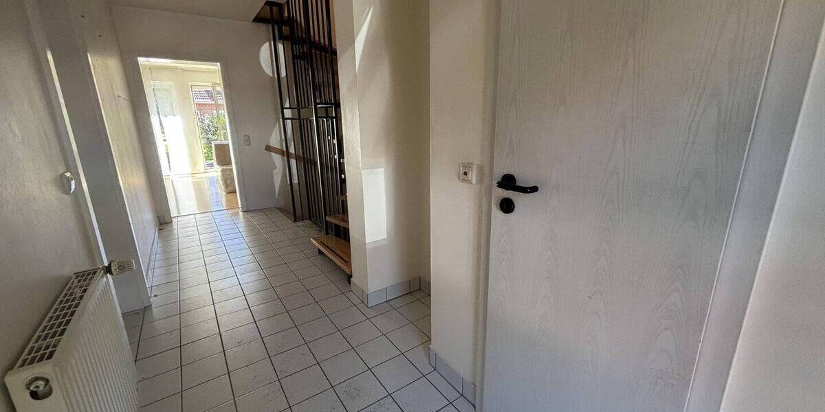 Reihenendhaus Sehnde - 5 Zimmer, 114 m&sup2;, 339.000&euro; | Angebot:26862136