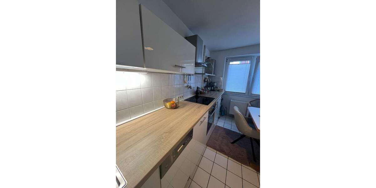 Etagenwohnung Hildesheim - 3 Zimmer, 77 m&sup2;, 670&euro; | Angebot:27147788
