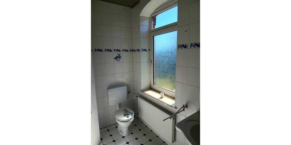 Erdgeschoßwohnung Wedemark - 5 Zimmer, 160 m&sup2;, 990&euro; | Angebot:26633446
