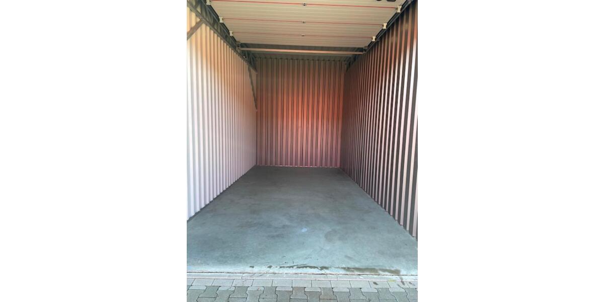 Garagen / Stellplätze Hannover Herrenhausen-Stöcken - 195&euro; | Angebot:26286432