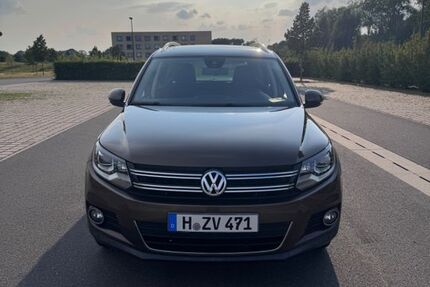 VW Tiguan 54.000 km 16.900 &euro; Garbsen 30823