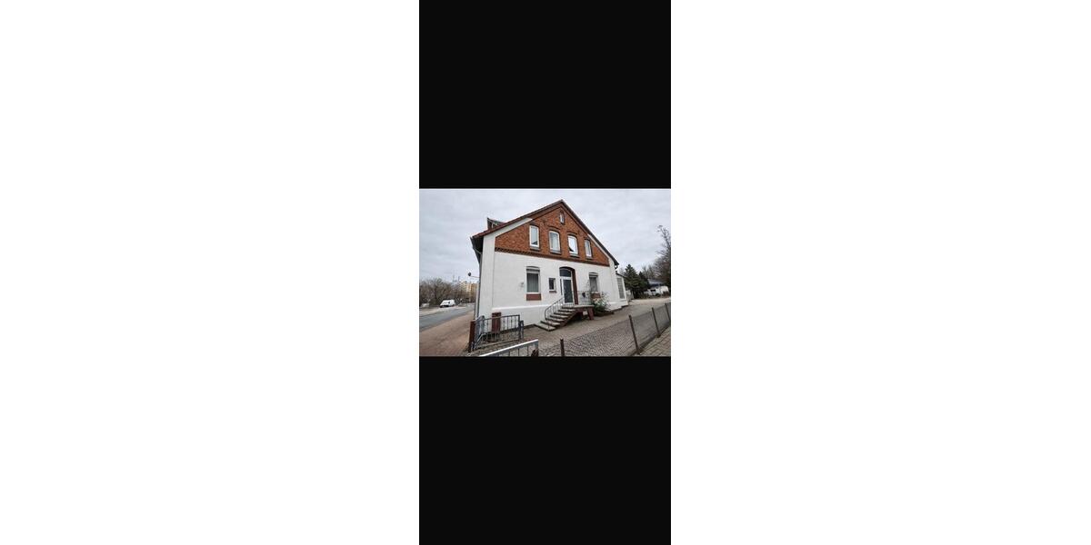 Mehrfamilienhaus, Wohnhaus Laatzen - 23 Zimmer, 471 m&sup2;, 920.000&euro; | Angebot:27200252