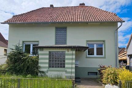 Haus Bad Münder am Deister - 7 Zimmer, 184 m&sup2;, 350.000&euro; | Angebot:27192554