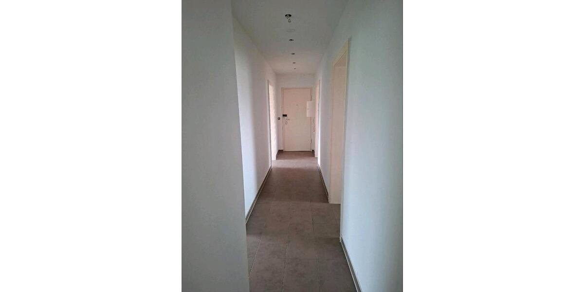 Etagenwohnung Laatzen - 5 Zimmer, 85 m&sup2;, 409&euro; | Angebot:26169215