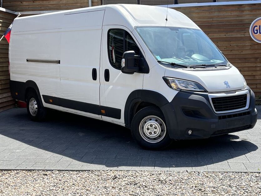 Peugeot Boxer 339.136 km 11.900 € Langenhagen 30855