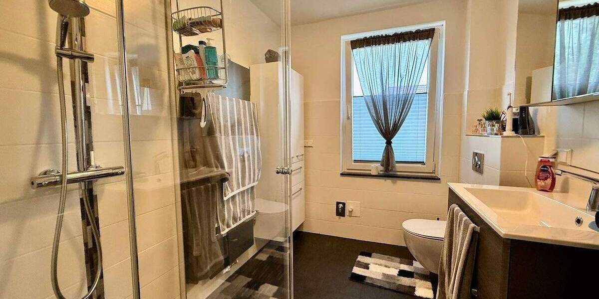Mehrfamilienhaus, Wohnhaus Neustadt am Rübenberge Neustadt - 6 Zimmer, 160 m&sup2;, 449.000&euro; | Angebot:25677436