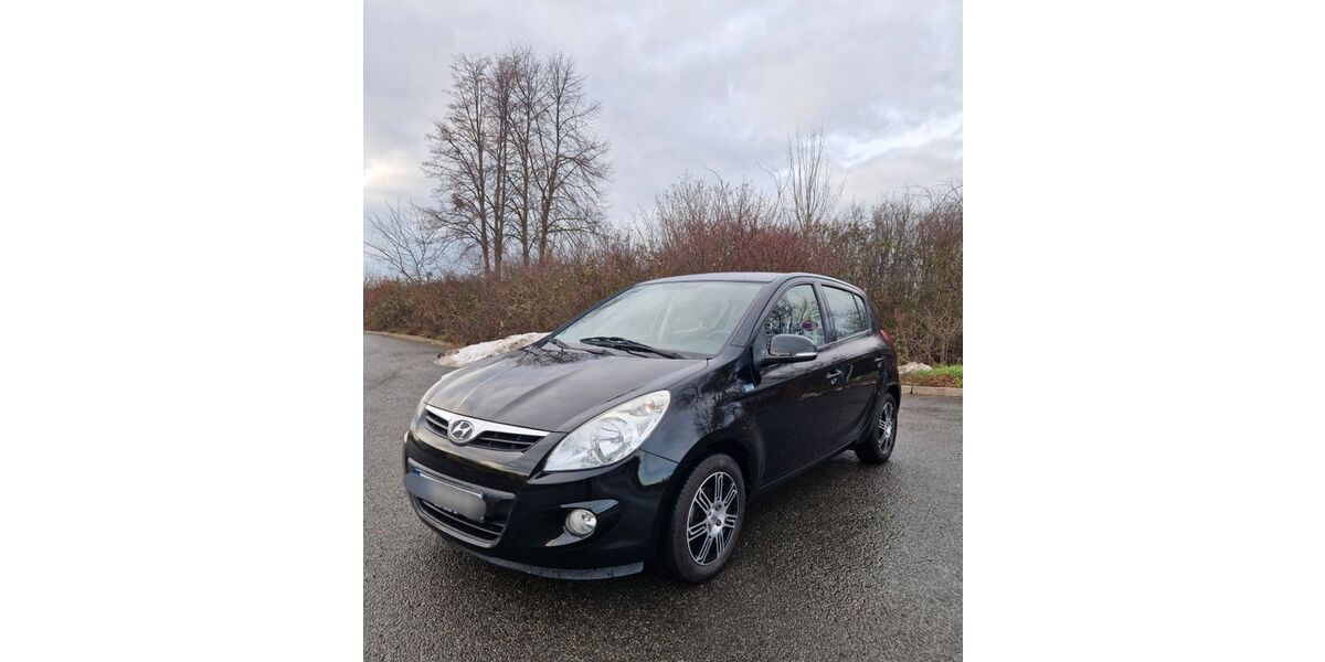 Hyundai i20 102.000 km 3.999 &euro; Hannover 30453