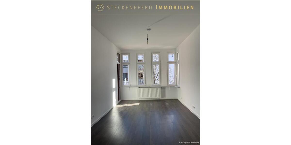 Altbaucharme neu belebt – großzügige, sanierte 3-Zimmer-Wohnung mit zwei Balkonen, sofort bezugsbereit 3 zimmer