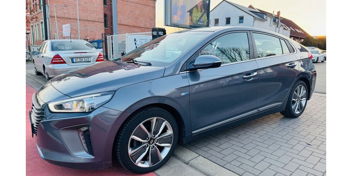 Hyundai IONIQ 215.000 km 11.500 &euro; Hannover 30455