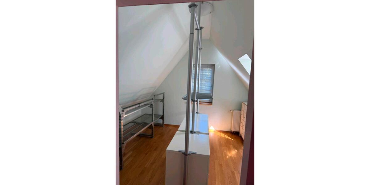 Reihenhaus Burgwedel - 5 Zimmer, 100 m&sup2;, 1.100&euro; | Angebot:27610329