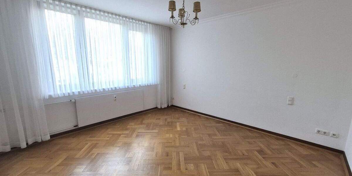 Etagenwohnung Hannover Südstadt - 3 Zimmer, 110 m&sup2;, 1.400&euro; | Angebot:25196747