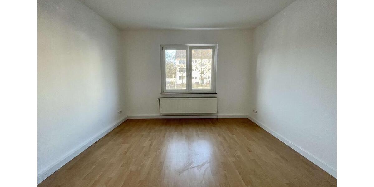 Hochparterre Hannover Döhren-Wülfel - 3 Zimmer, 73 m&sup2;, 875&euro; | Angebot:26294940